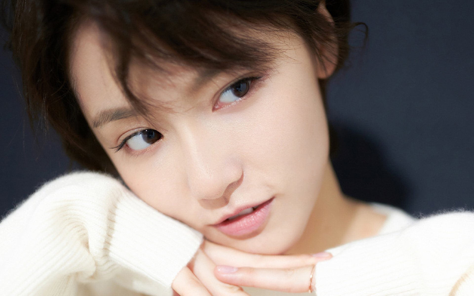 伊普斯维奇城注重战术打法，力求突破，伊普斯维奇客场球衣