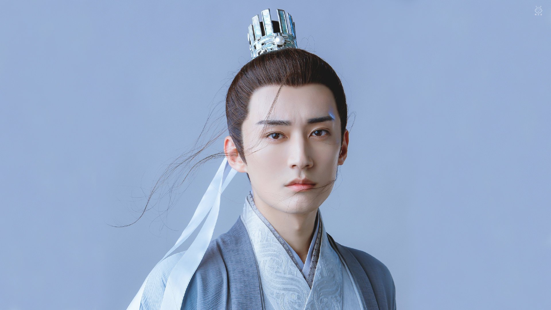 里昂中场核心发挥稳定,里昂 中场